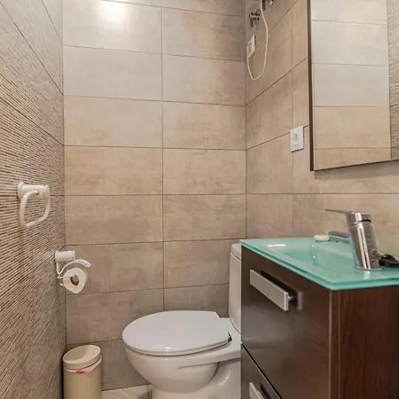Feriehus Albalh - La Casita De La Plaza En Albaicin Con Terraza Privada Y Vistas Espectaculares Granada
